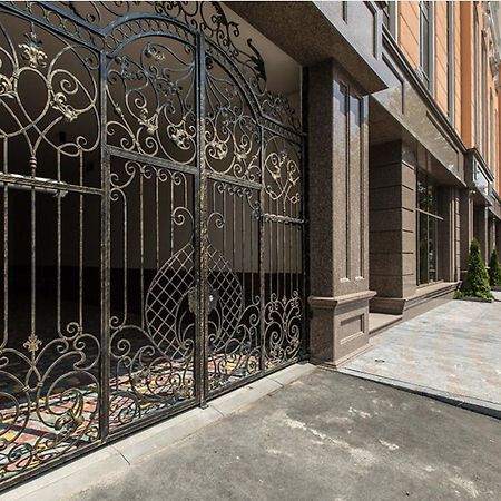 Skycity Apartments オデッサ エクステリア 写真